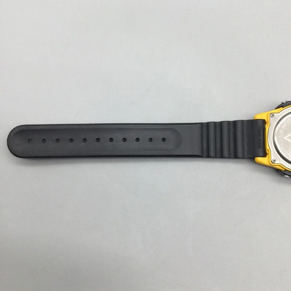 Vintage Guess Indiglo Chrono Men Watch 40mm Yellow Dial Black Rubber New Battery